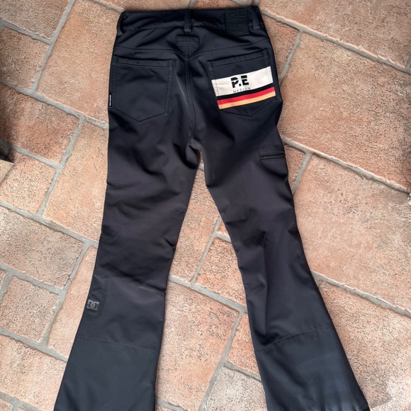 DC x P.E. Nation Softshell Pant - Picture 3 of 4